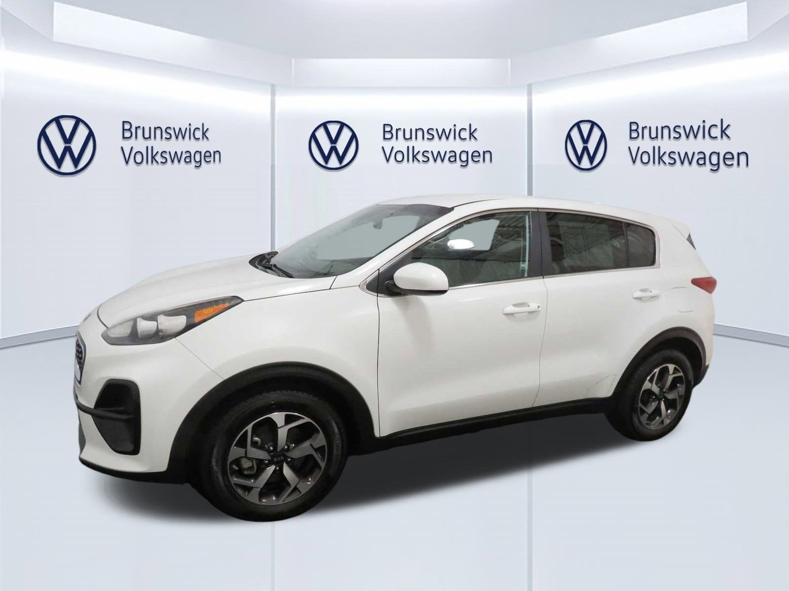 Used 2020 Kia Sportage LX with VIN KNDPM3AC8L7841069 for sale in Brunswick, OH