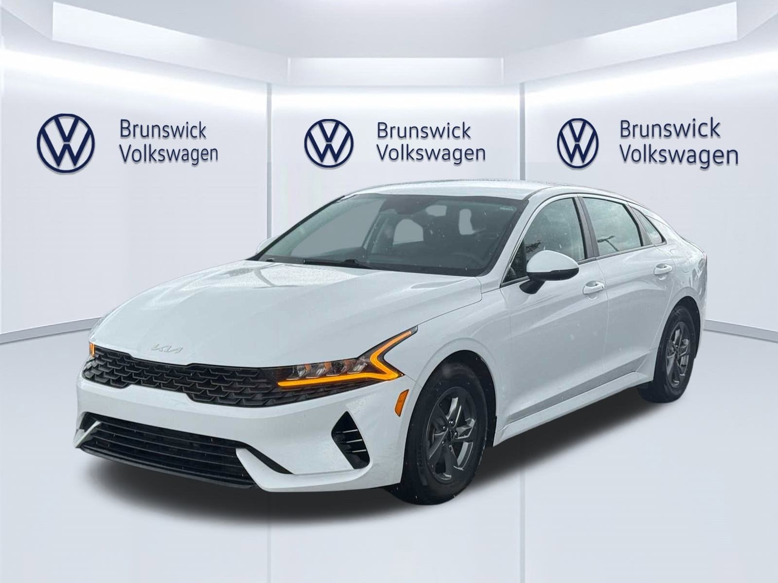 2022 Kia K5 LXS