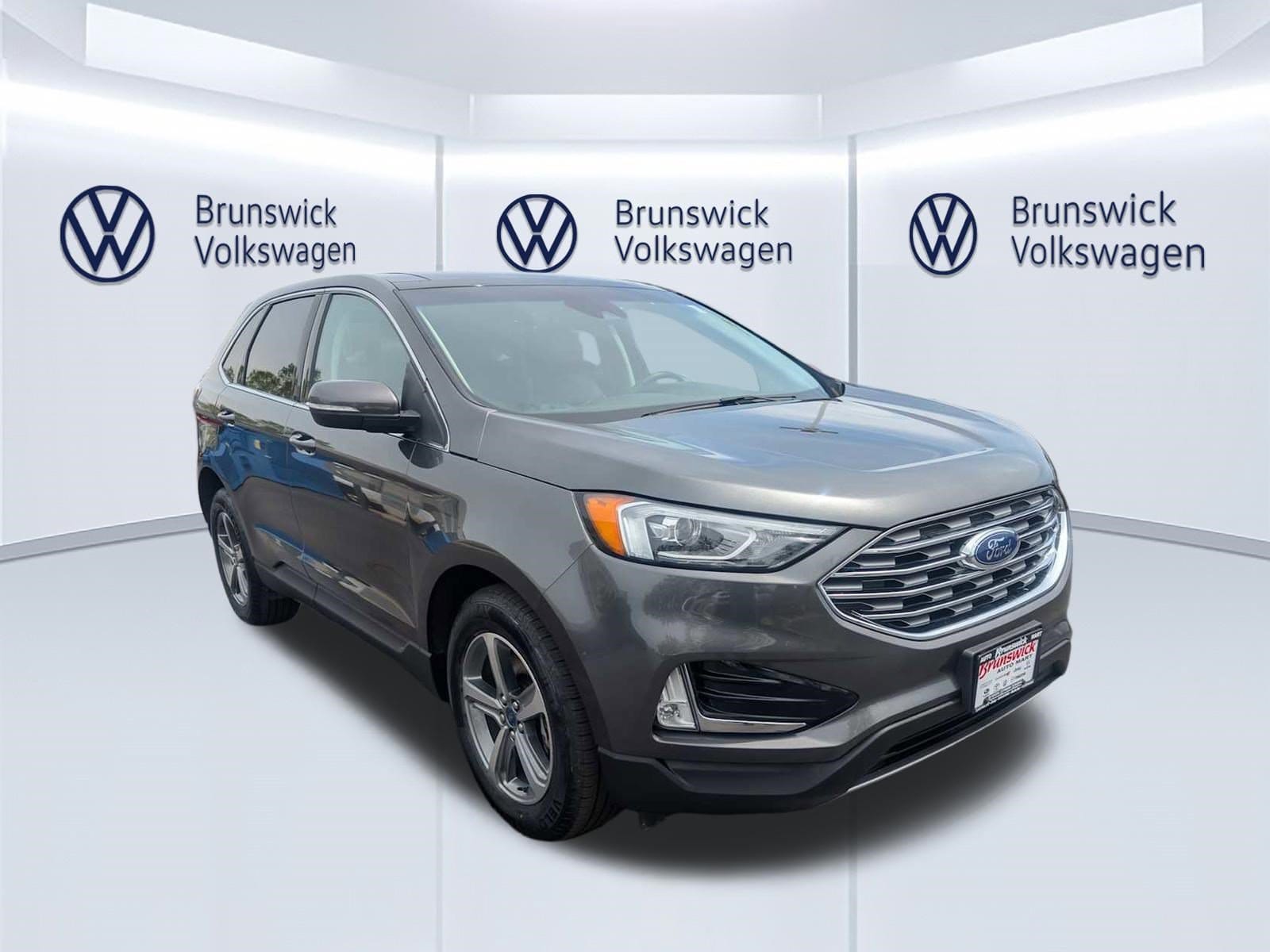 2019 Ford Edge SEL AWD's photo