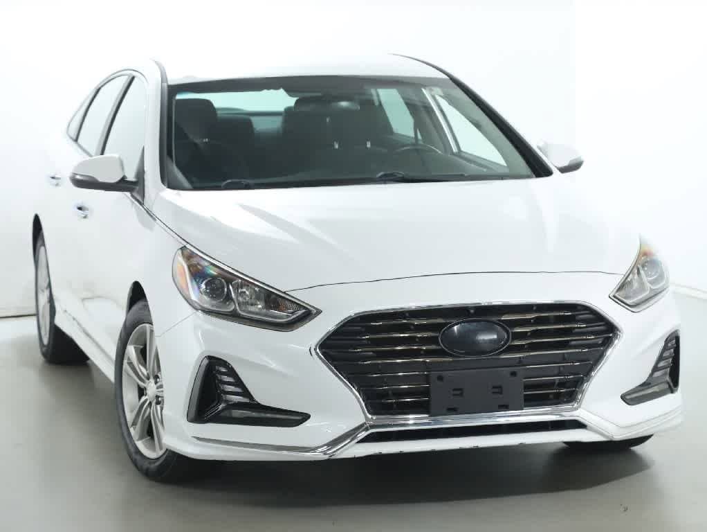 Used 2018 Hyundai Sonata SEL with VIN 5NPE34AF4JH668458 for sale in Brunswick, OH