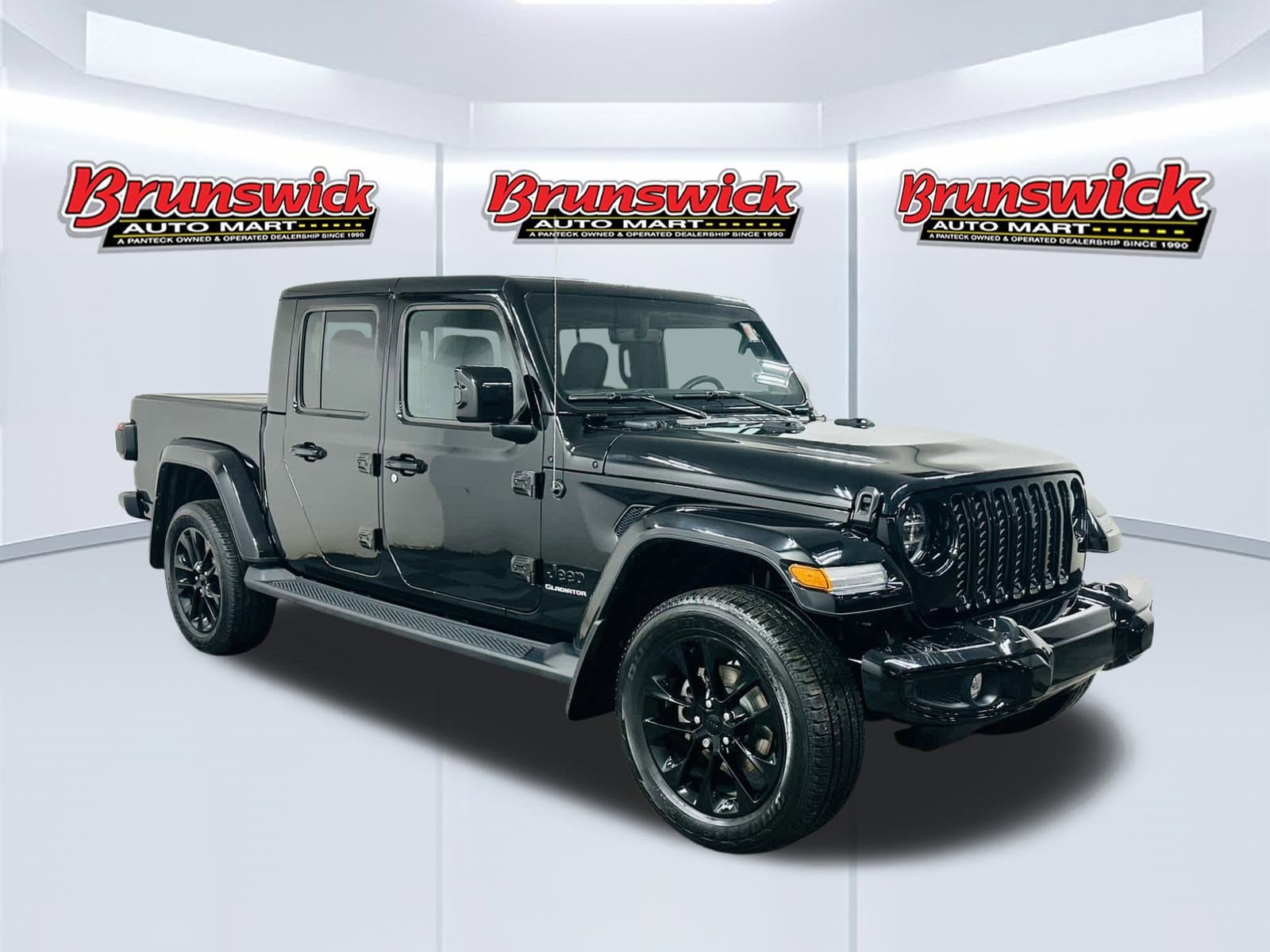 2021 Jeep Gladiator Truck Crew Cab 