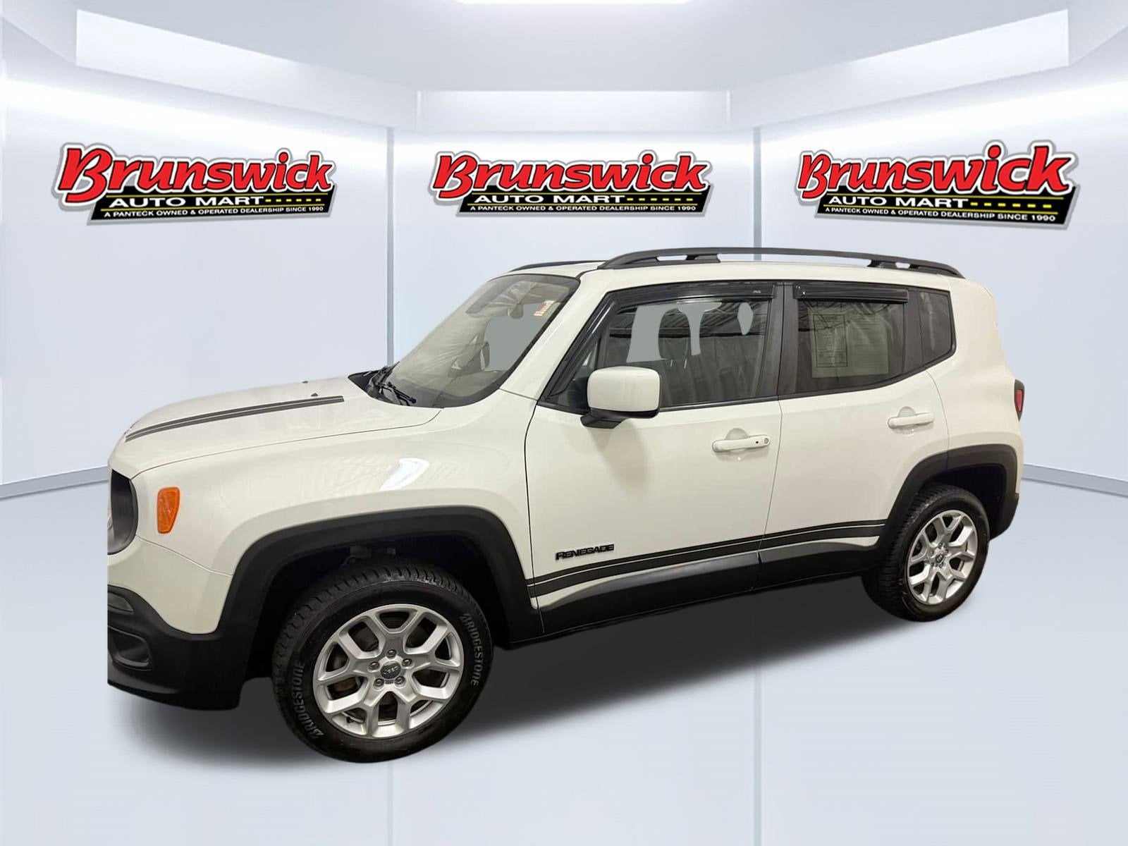 Used 2017 Jeep Renegade Latitude with VIN ZACCJBBB1HPF14045 for sale in Brunswick, OH