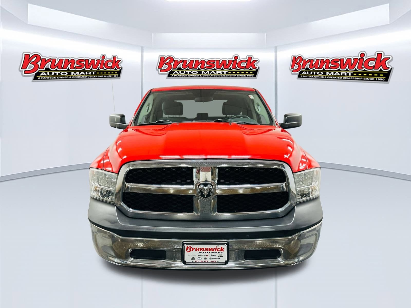 Used 2015 RAM Ram 1500 Pickup Tradesman with VIN 1C6RR7FT5FS548331 for sale in Brunswick, OH