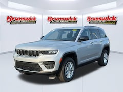 2025 Jeep Grand Cherokee L LAREDO X 4X4 Sport Utility