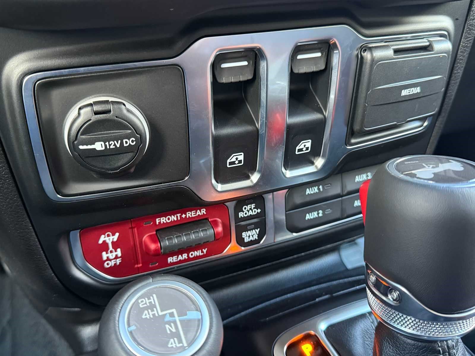 2026 Jeep Wrangler 2-Door Rubicon - Photo 18
