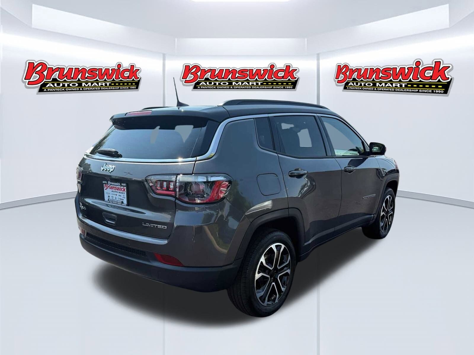 2024 Jeep Compass Limited photo 4