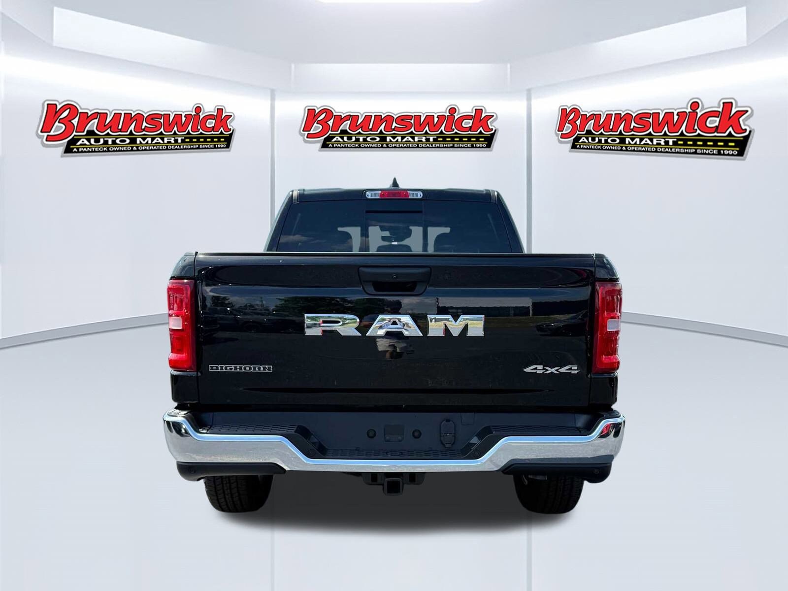 2025 Ram 1500 Big Horn photo 4