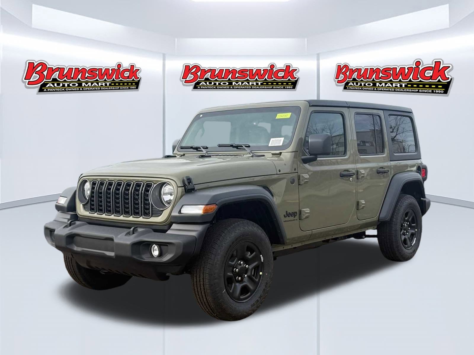 2026 Jeep Wrangler 4-Door Sport's photo
