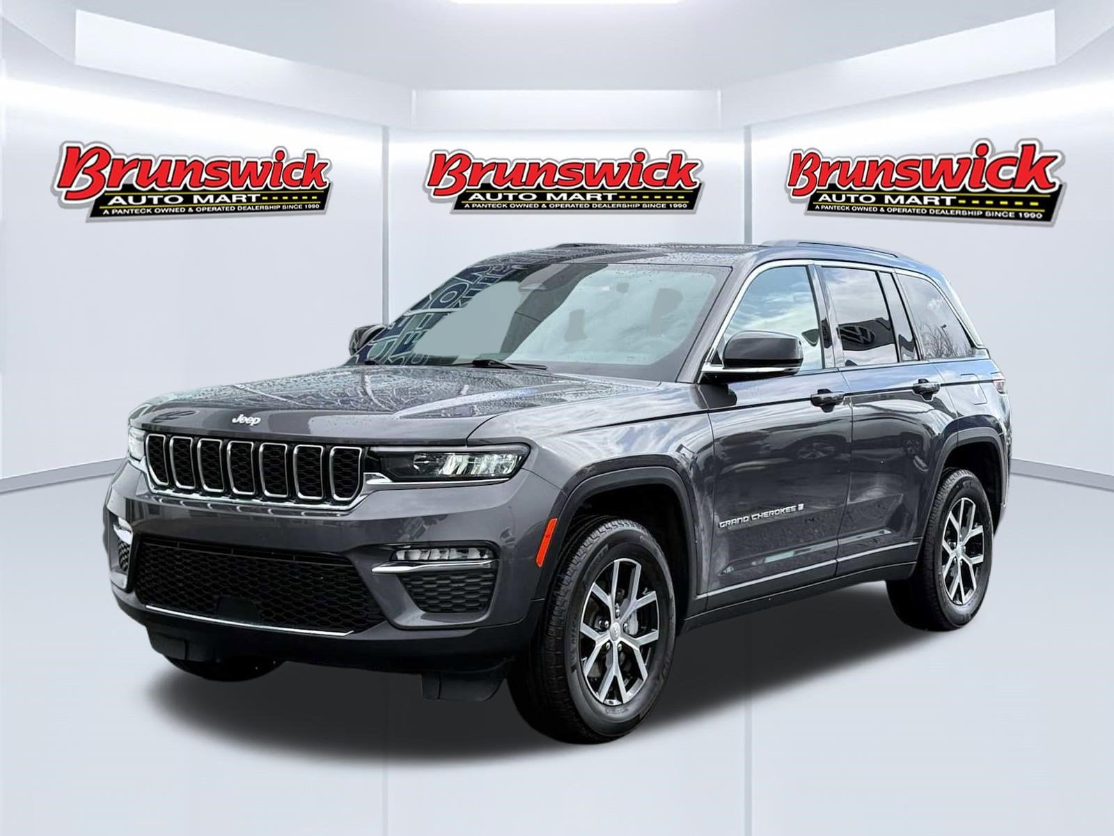 2024 Jeep Grand Cherokee SUV 