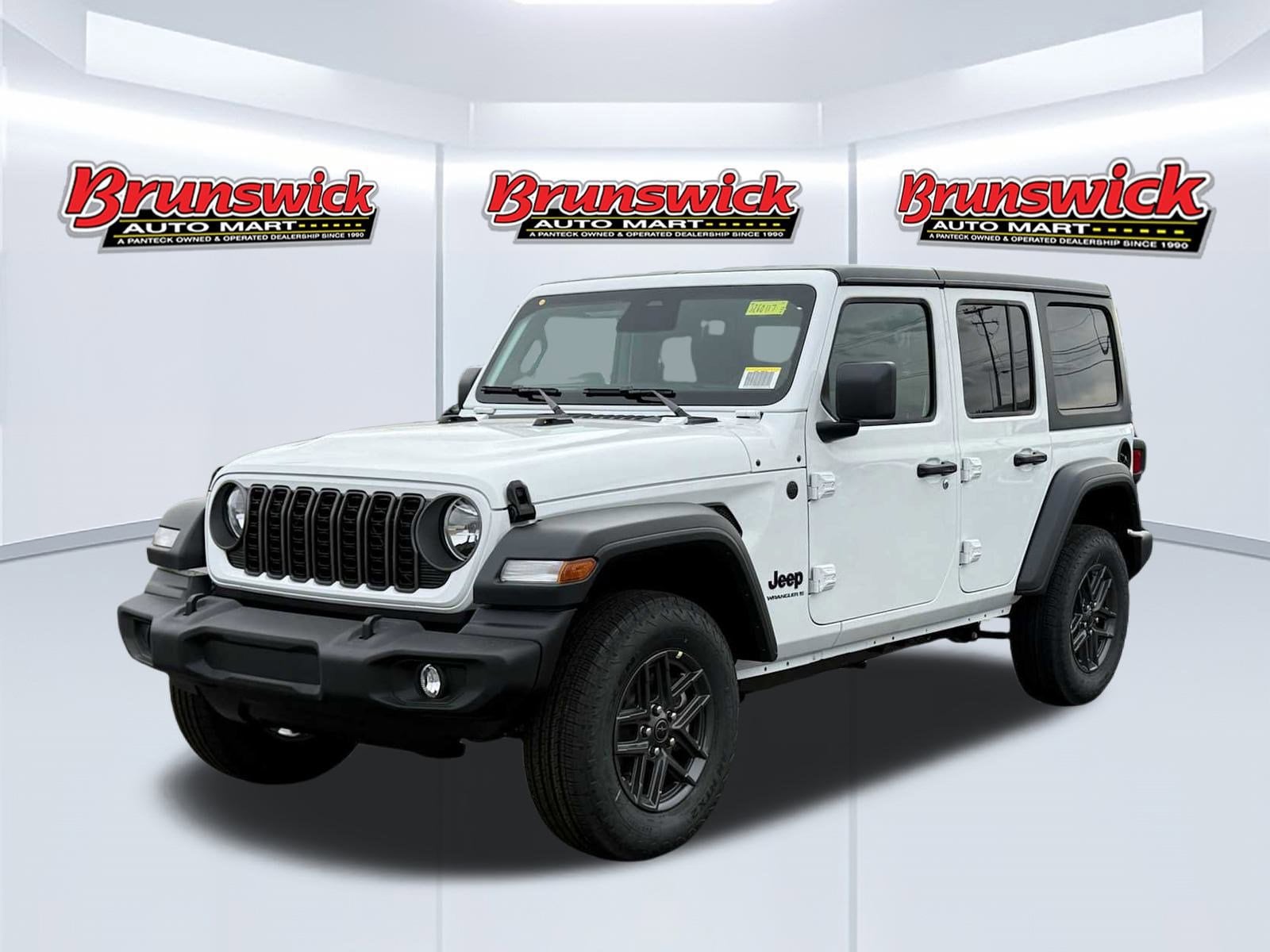 2026 Jeep Wrangler 4-Door Sport S's photo