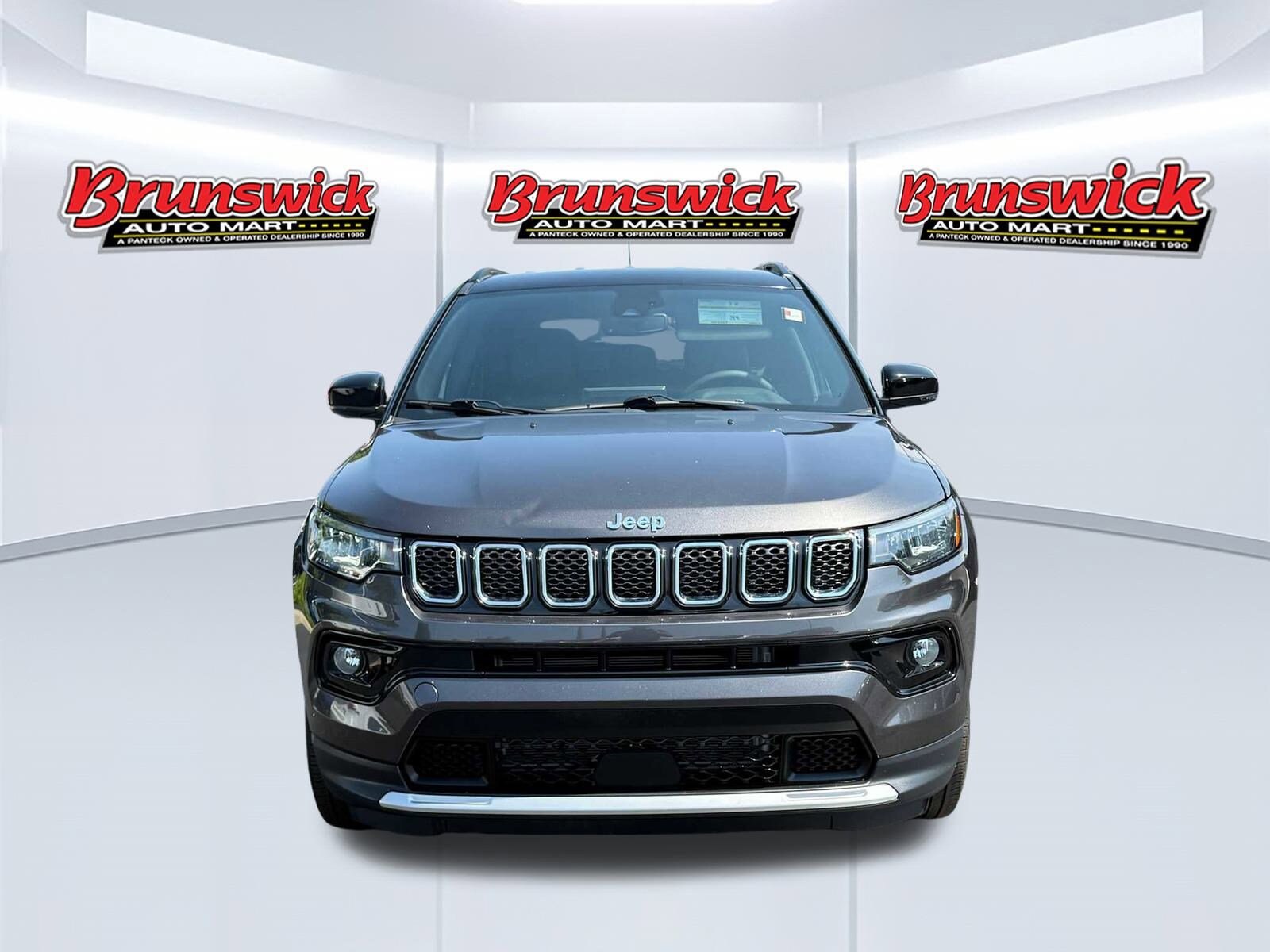 2024 Jeep Compass Limited photo 2