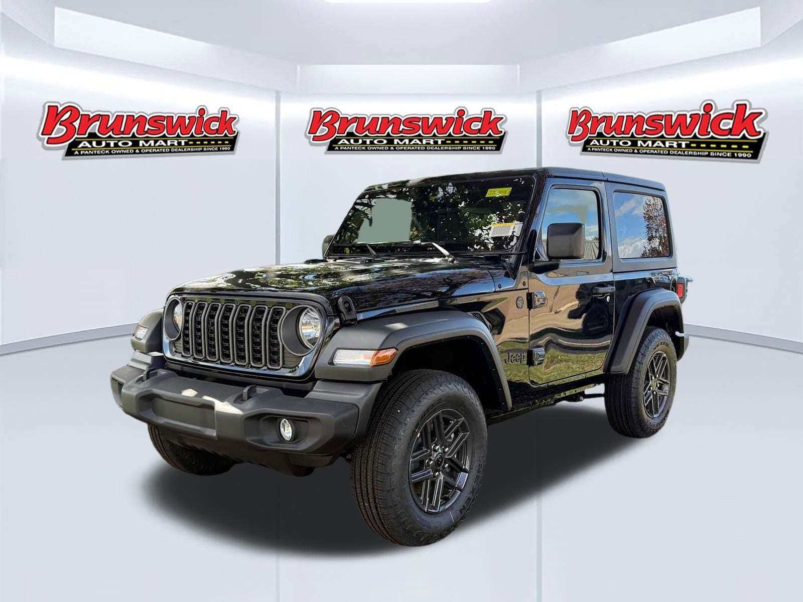2026 Jeep Wrangler 2-Door Sport S's photo