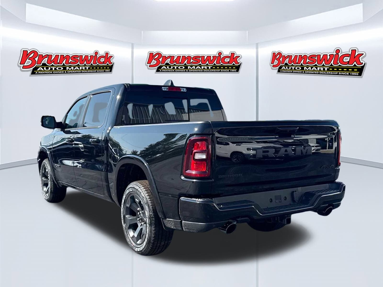 2026 Ram 1500 Big Horn photo 3