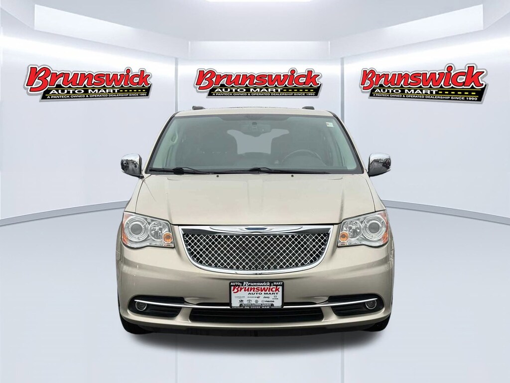 Used 2015 Chrysler Town & Country Limited Platinum Van