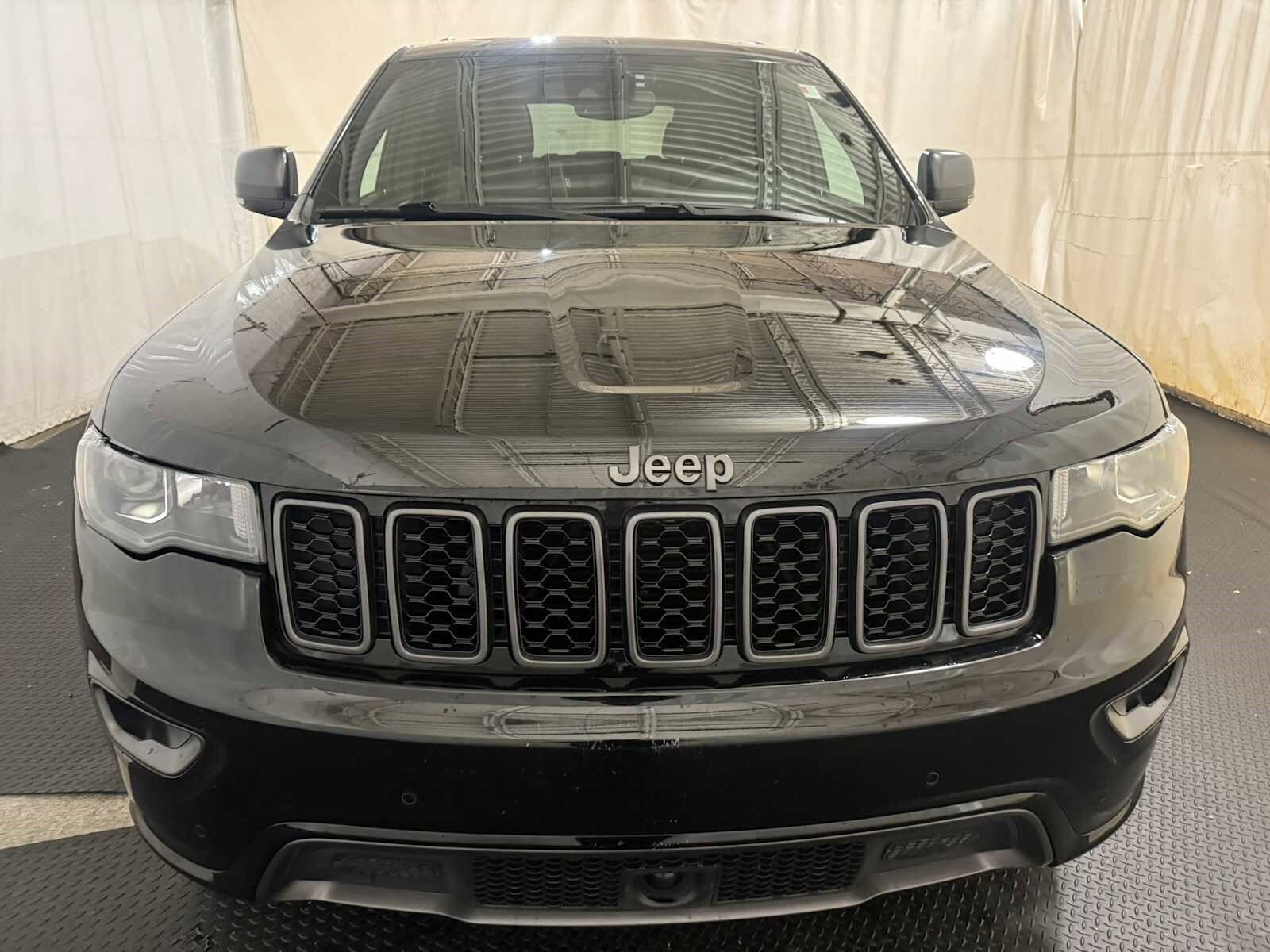 2021 Jeep Grand Cherokee Limited photo 3