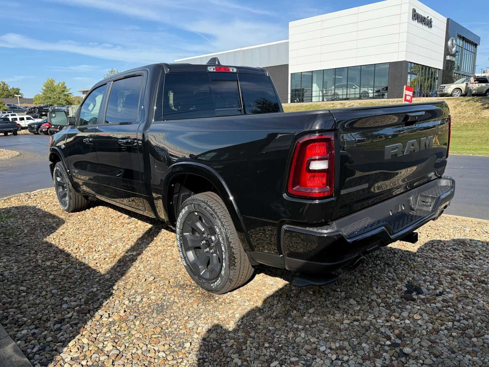 2026 Ram 1500 Big Horn photo 3