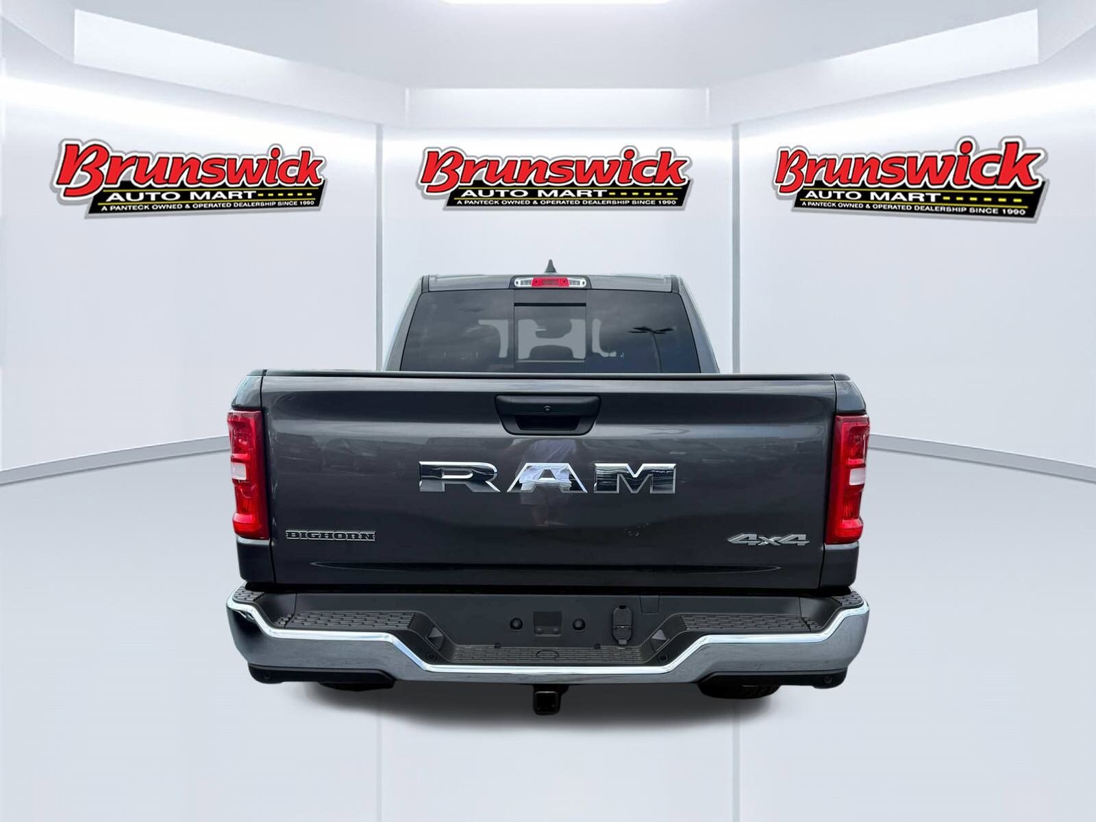2025 Ram 1500 Big Horn photo 3
