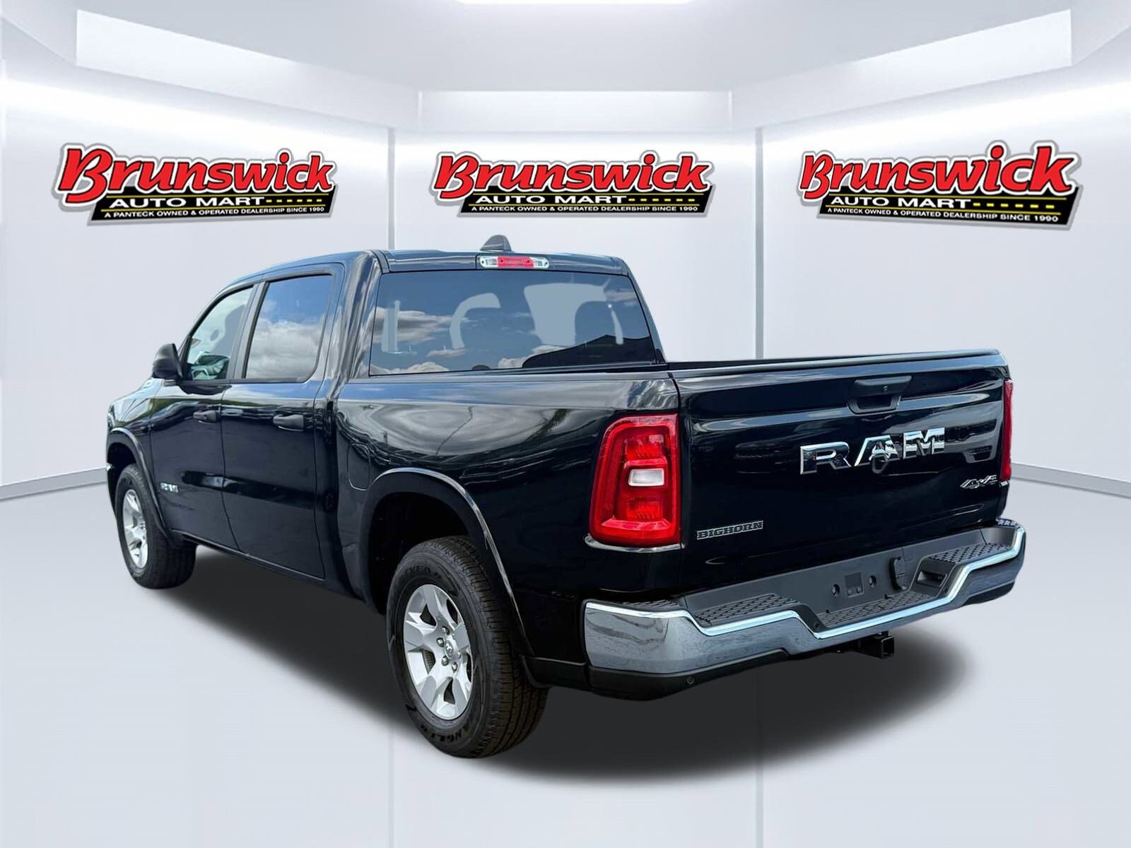 2025 Ram 1500 Big Horn photo 4