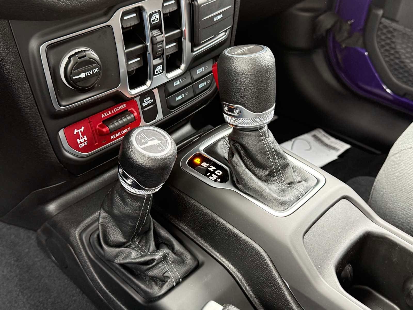 2026 Jeep Gladiator Willys - Photo 17