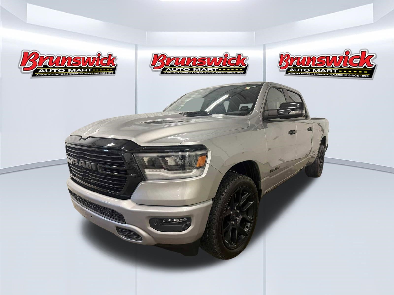 2023 Ram 1500 Truck Crew Cab 