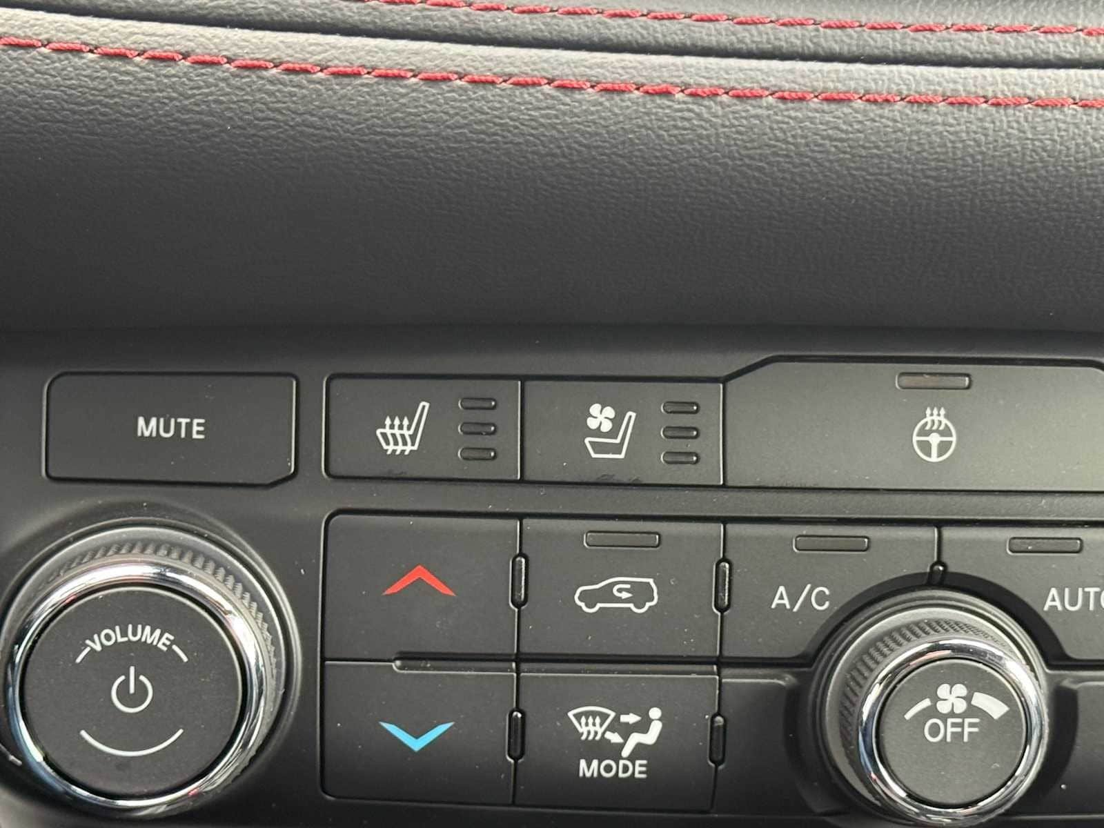 2026 Dodge Durango GT Plus - Photo 17