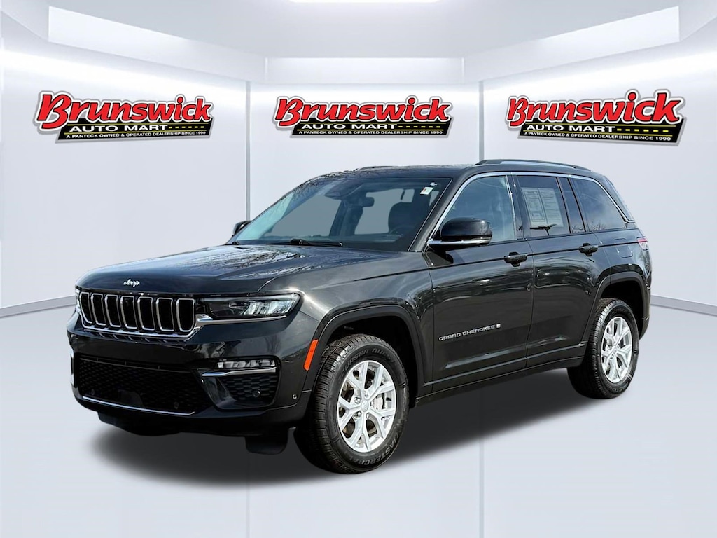 Used 2024 Jeep Grand Cherokee Limited SUV