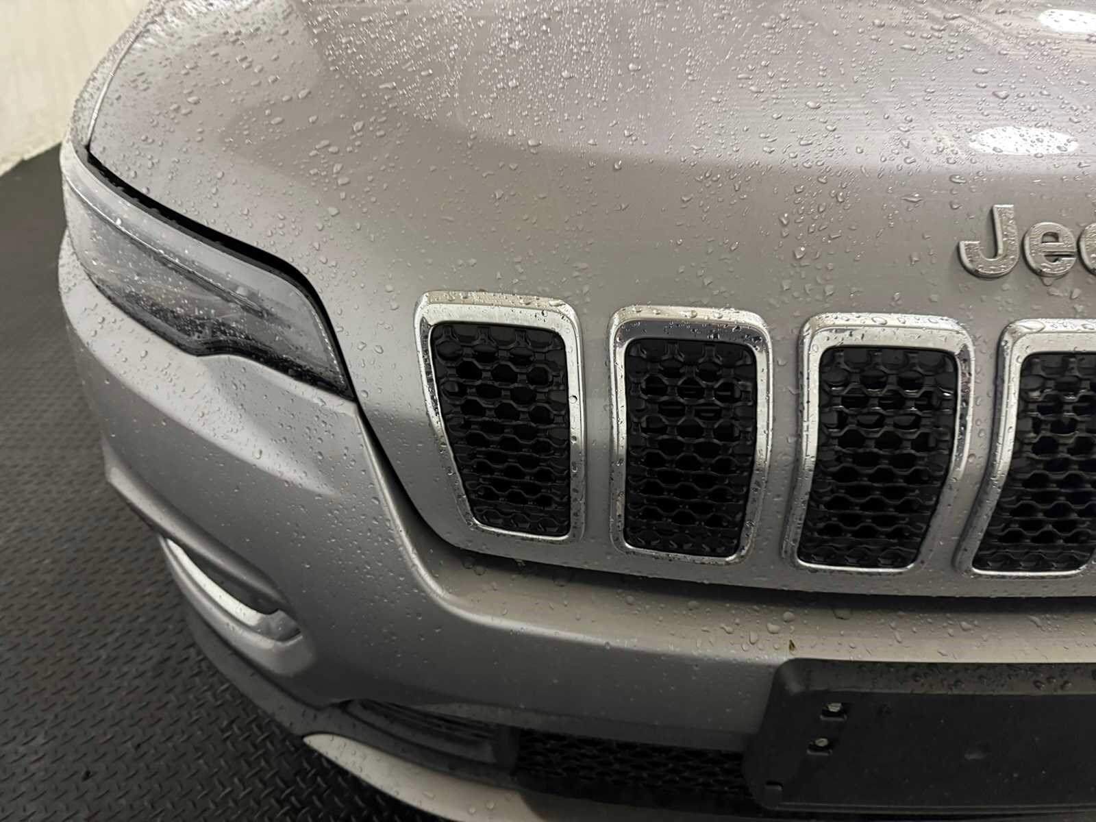 2019 Jeep Cherokee Limited photo 3