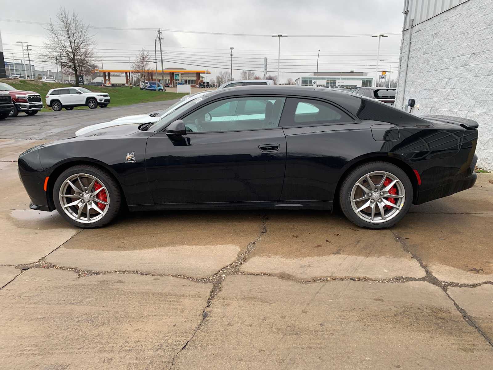 2025 Dodge Charger Daytona Scat Pack AWD photo 3