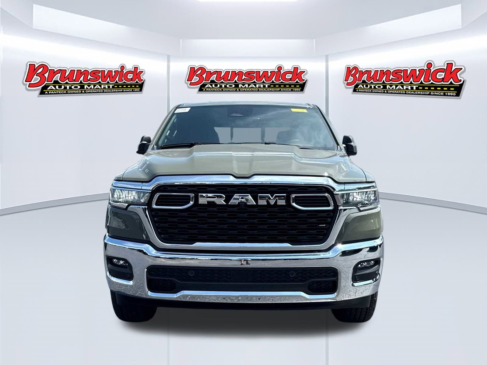 2026 Ram 1500 Big Horn photo 2
