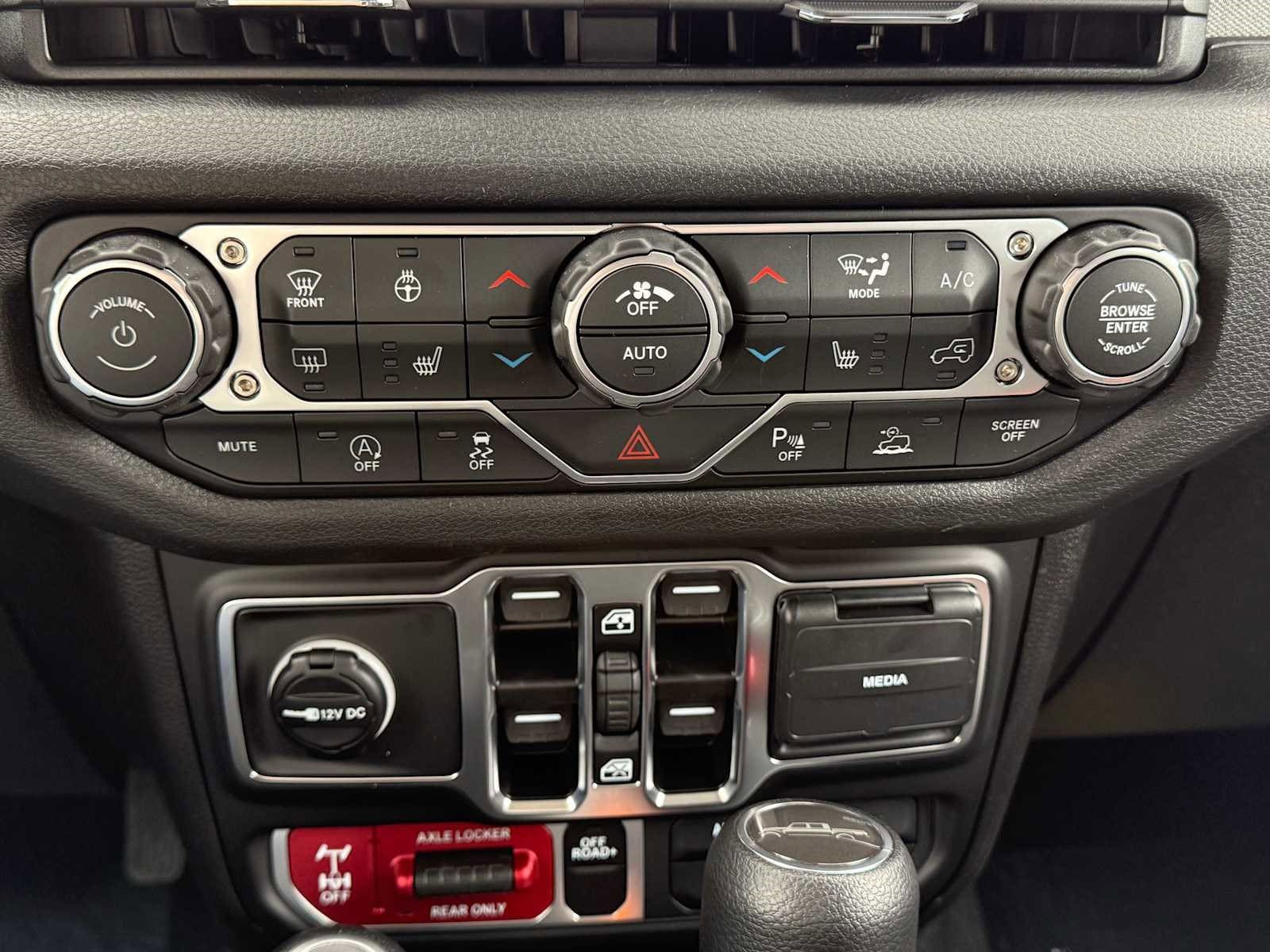 2026 Jeep Gladiator Willys - Photo 14