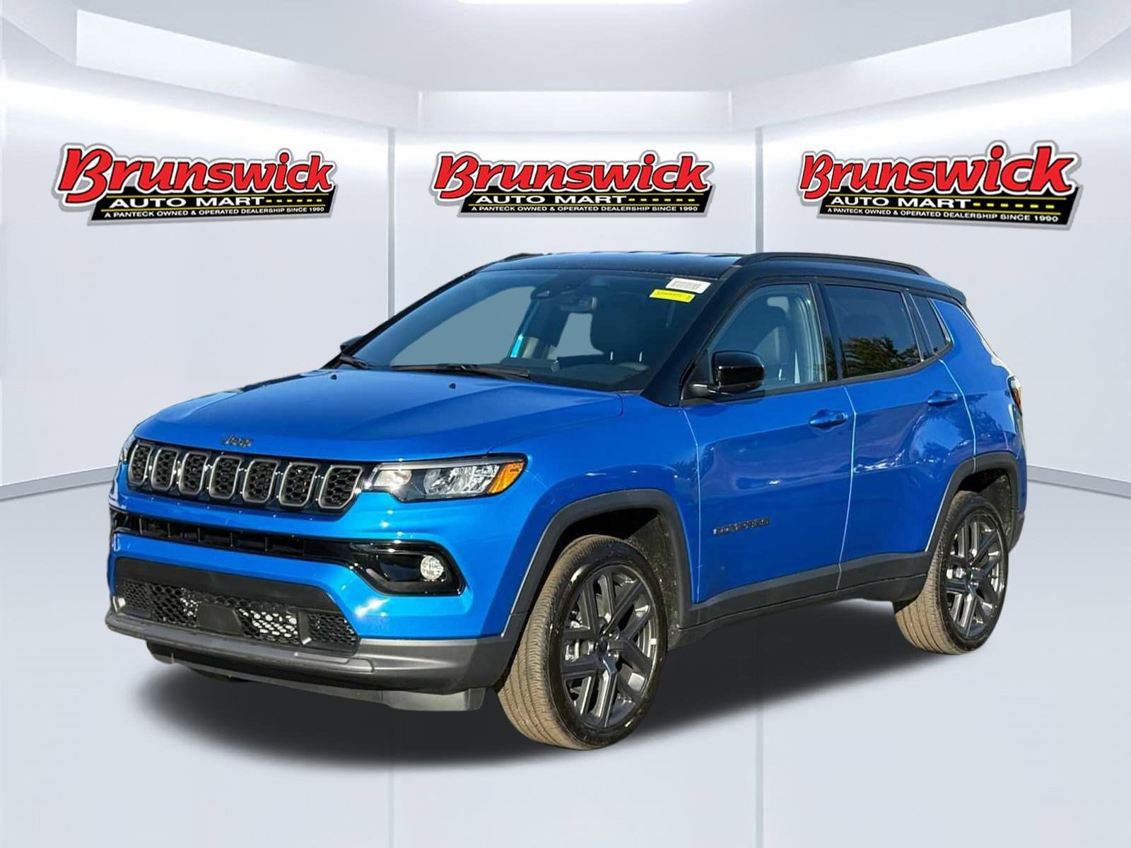 2026 Jeep Compass Limited Altitude's photo