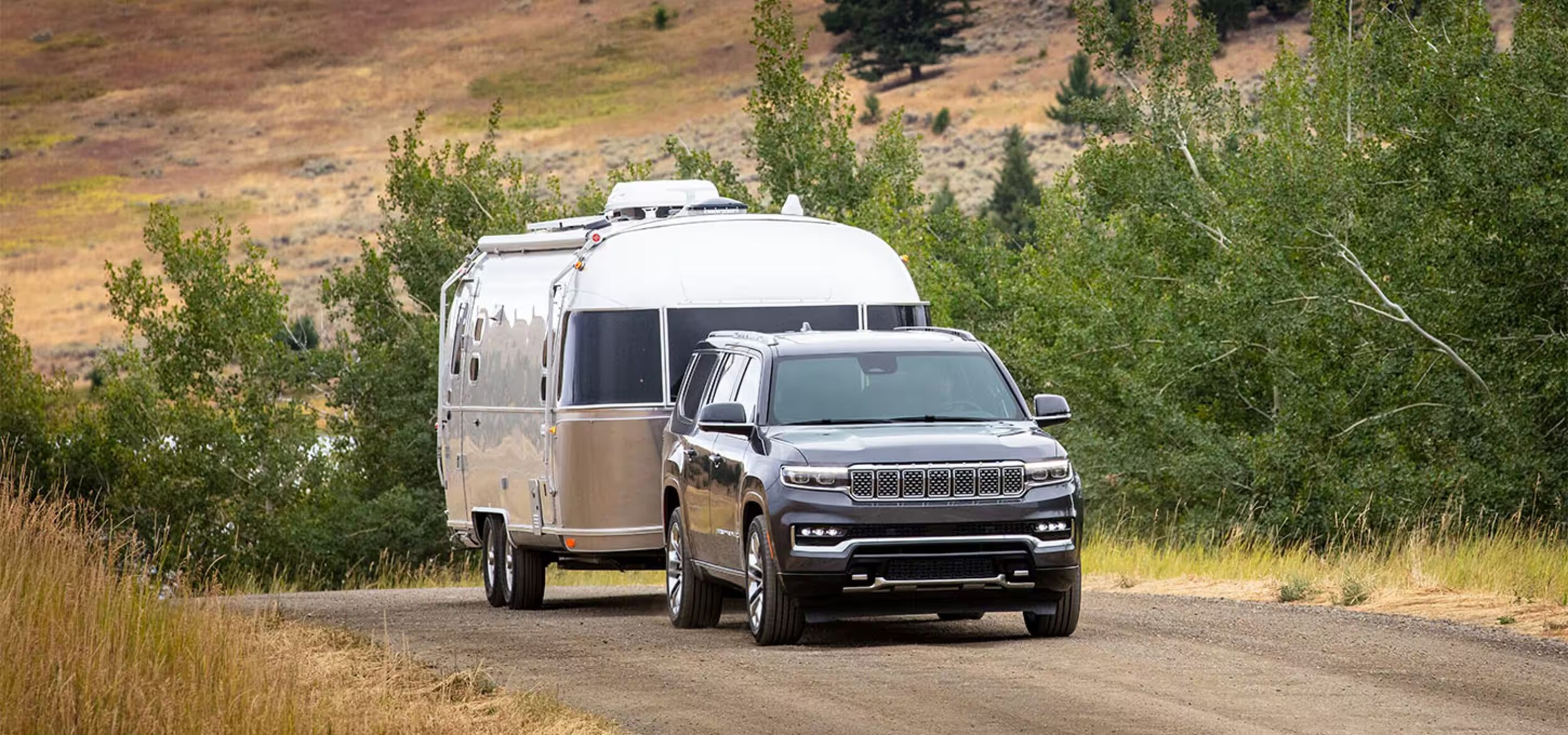 2025-grand-wagoneer-tow.png