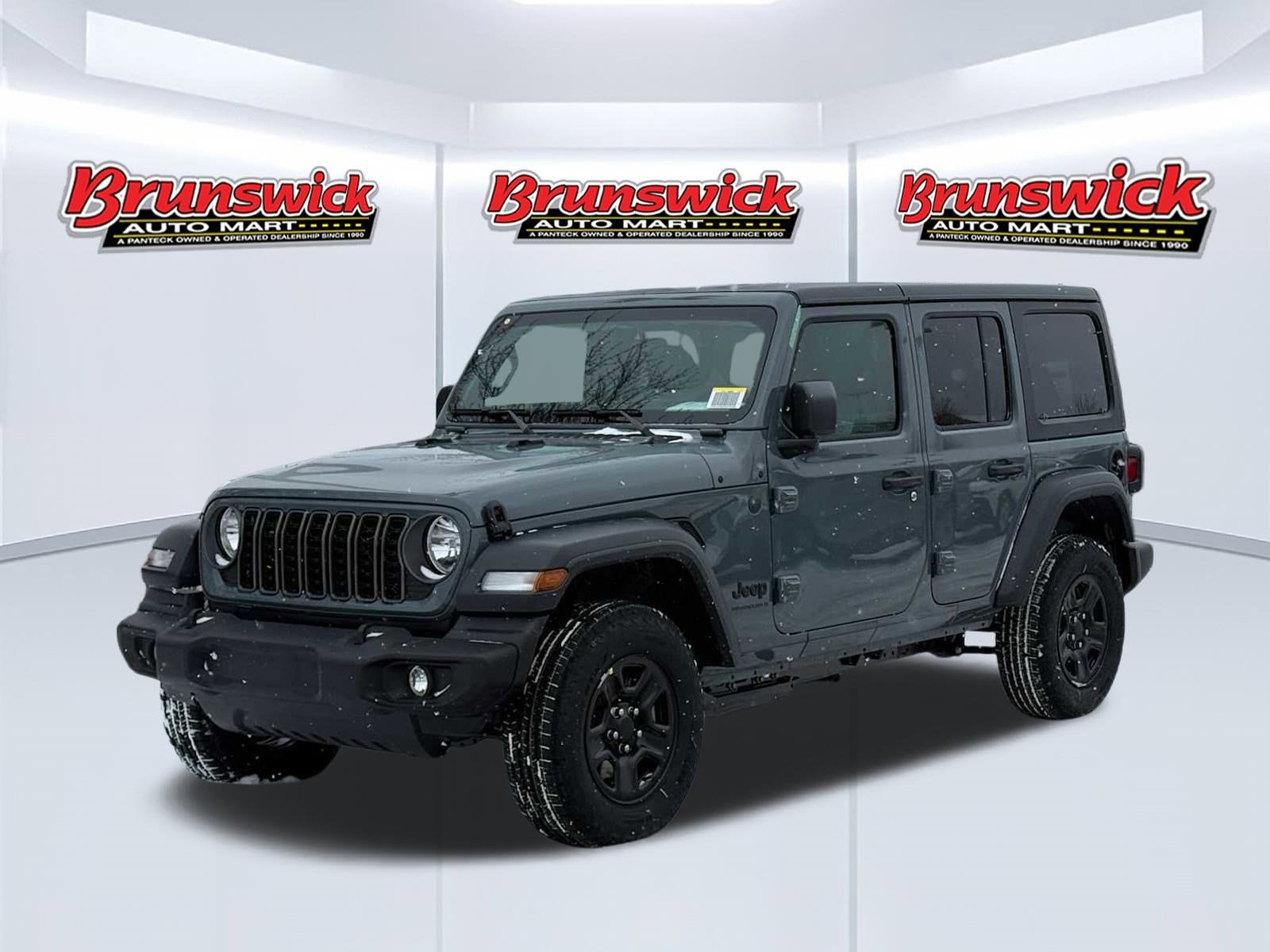 2026 Jeep Wrangler 4-Door Sport's photo