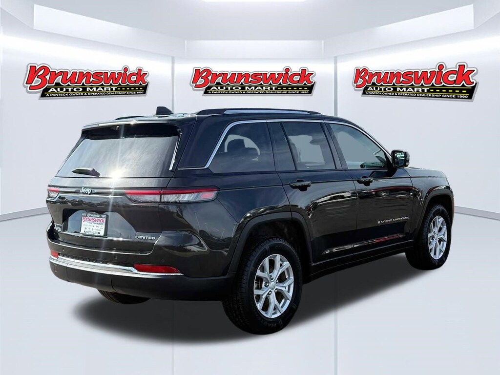 Used 2024 Jeep Grand Cherokee Limited SUV