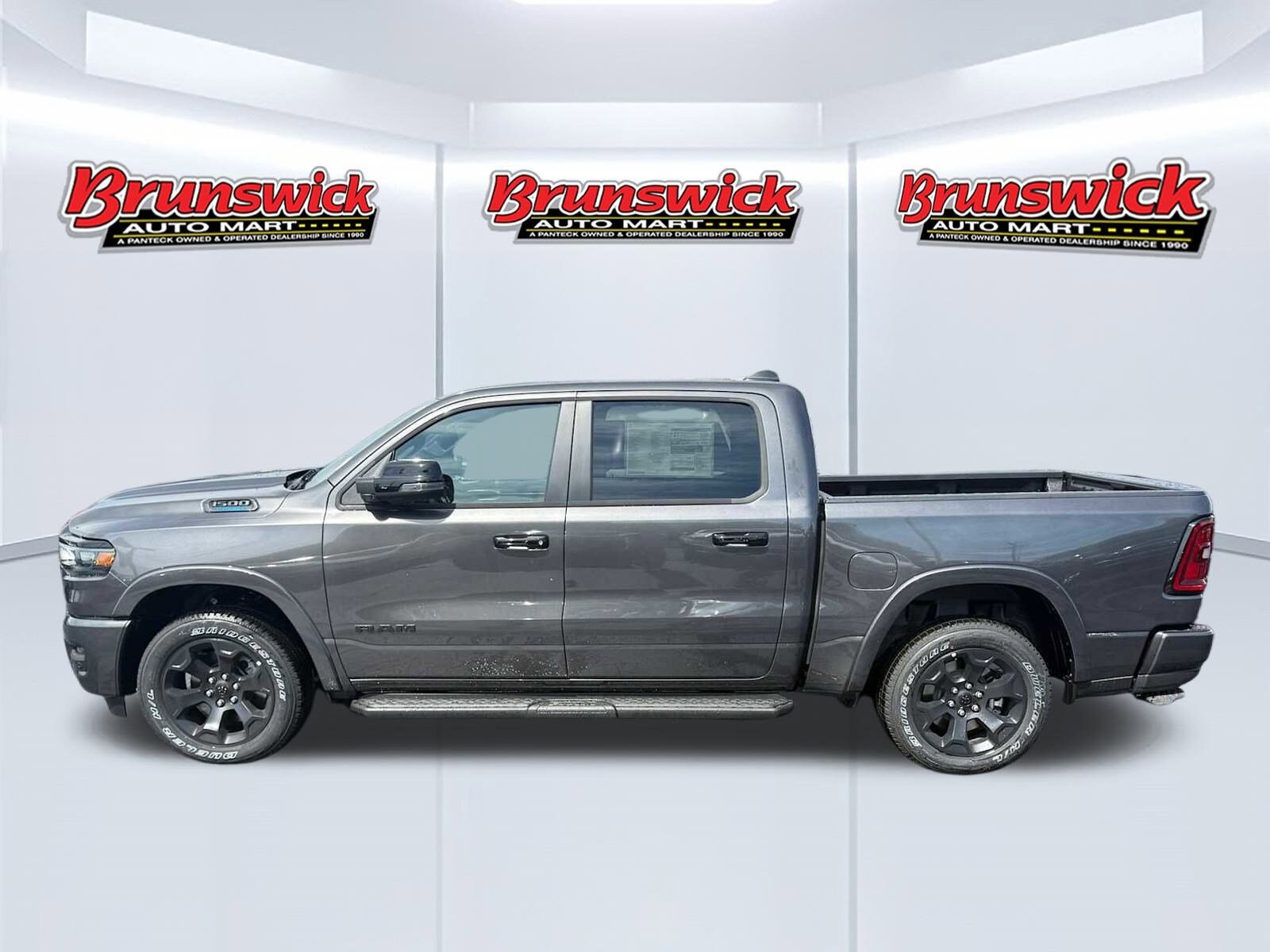 2026 Ram 1500 Big Horn photo 2
