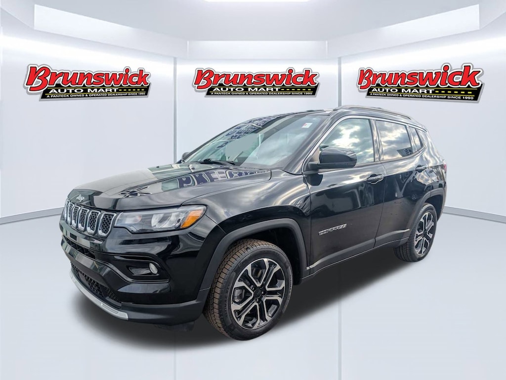 Used 2024 Jeep Compass Limited SUV