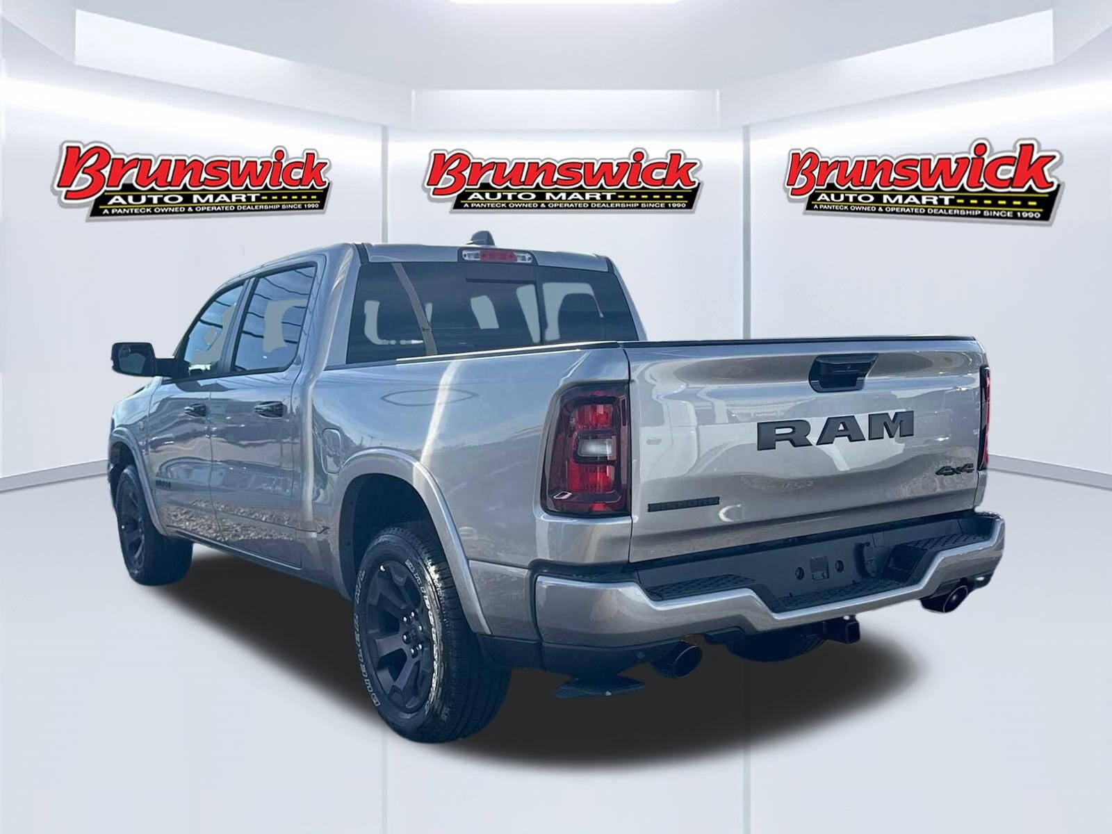 2026 Ram 1500 Big Horn photo 3