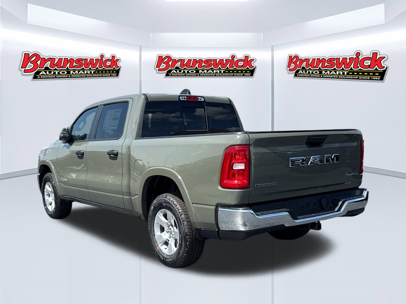 2026 Ram 1500 Big Horn photo 4