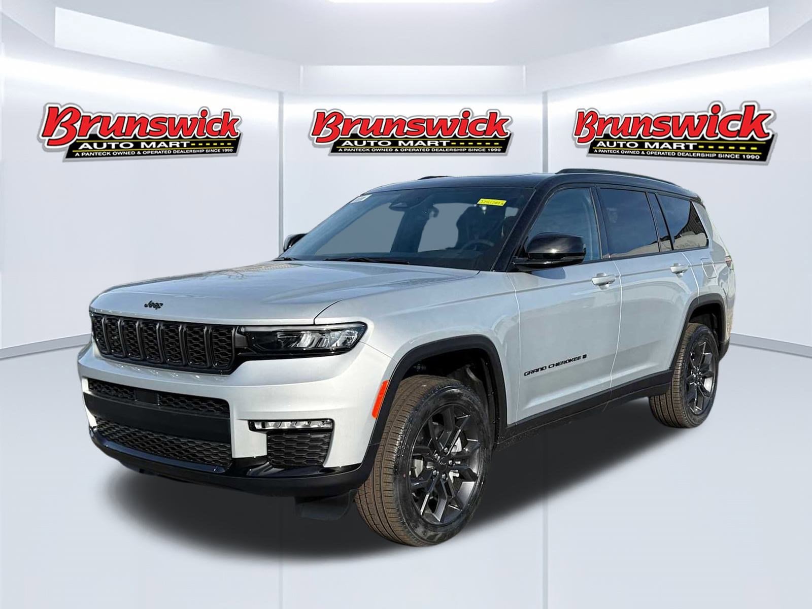 2025 Jeep Grand Cherokee Limited's photo