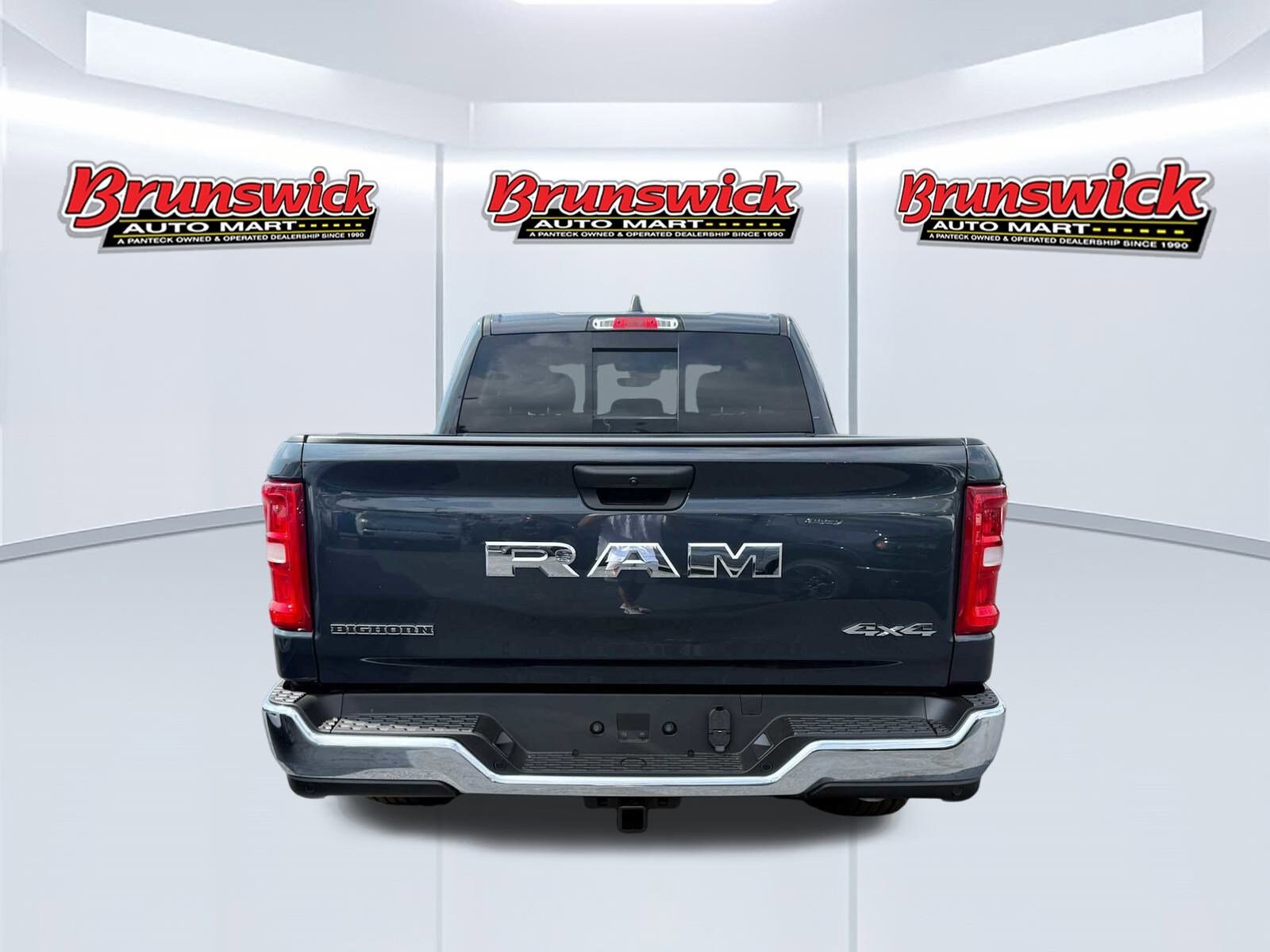 2025 Ram 1500 Big Horn photo 3
