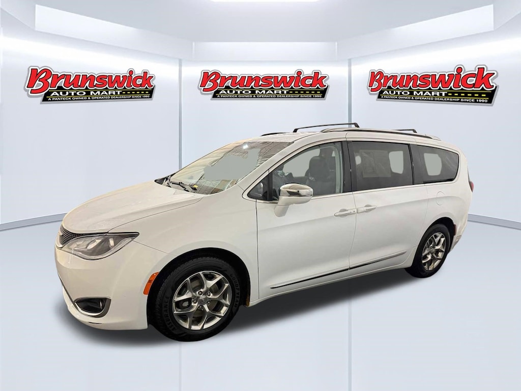 Used 2019 Chrysler Pacifica Limited Van Passenger Van