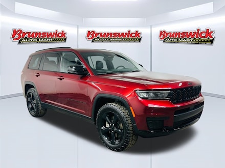 2022 Jeep New Grand Cherokee Laredo SUV