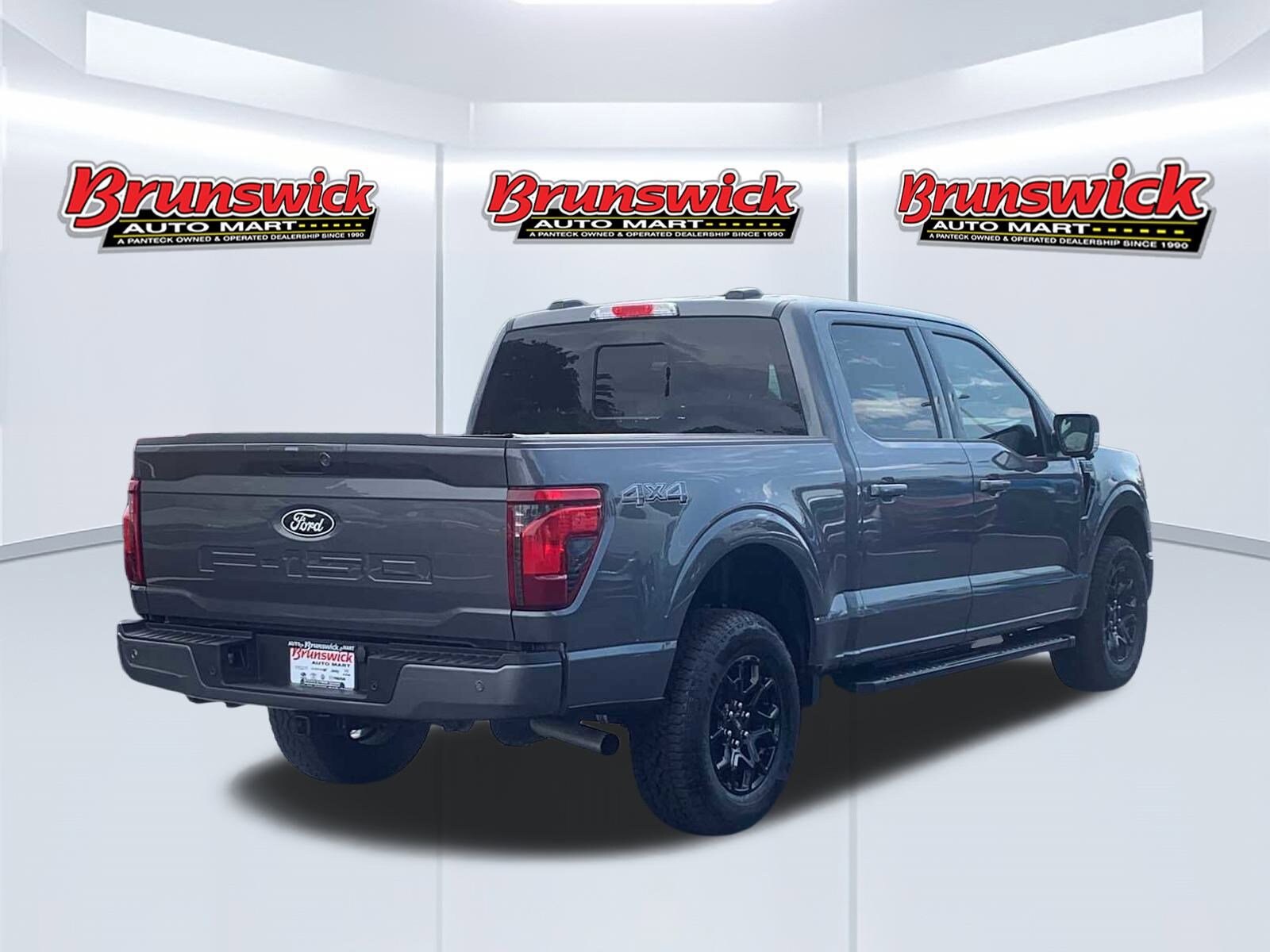 2024 Ford F-150 XLT photo 3