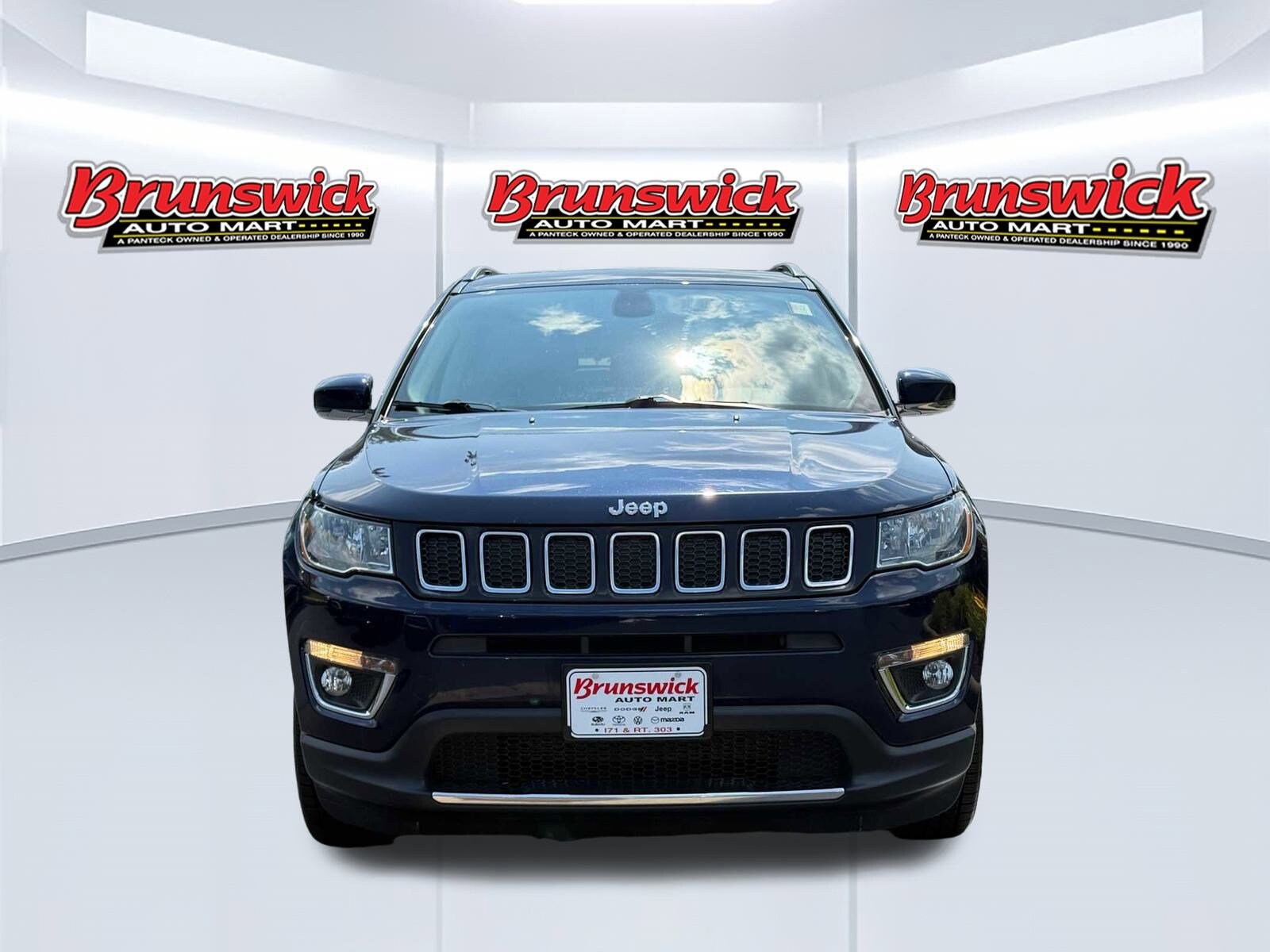 2019 Jeep Compass Limited photo 2