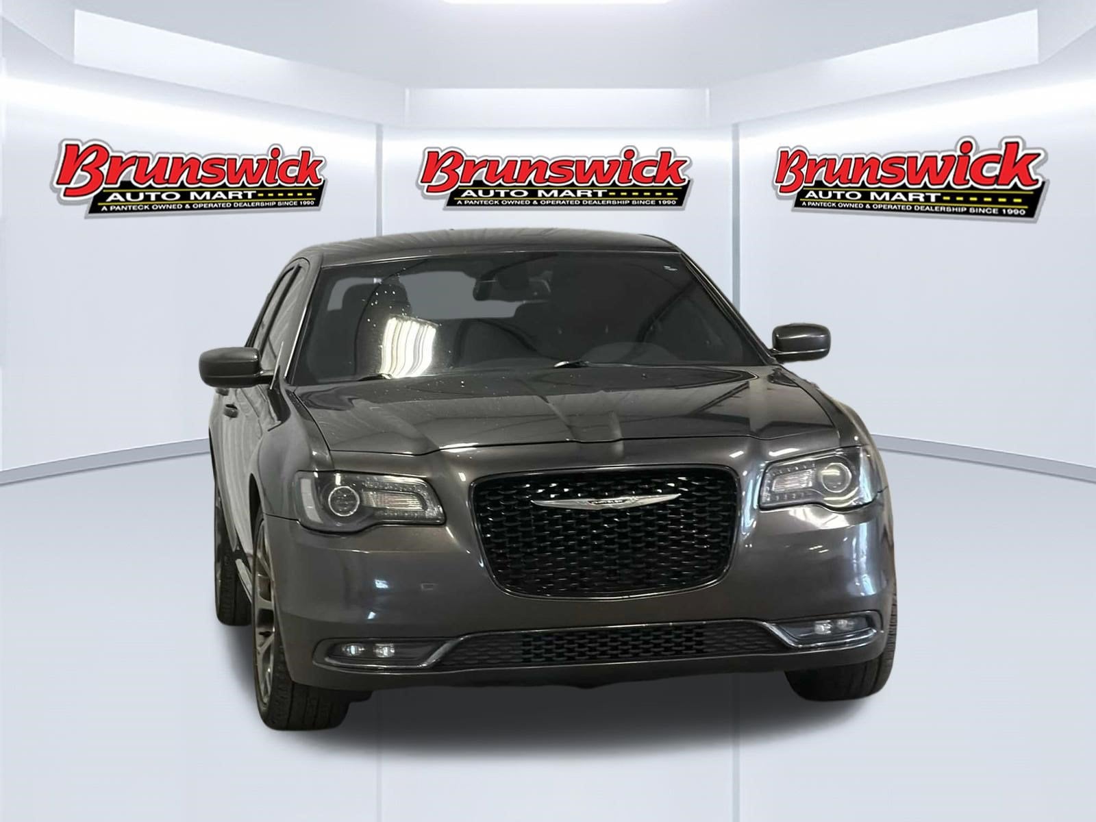 2016 Chrysler 300