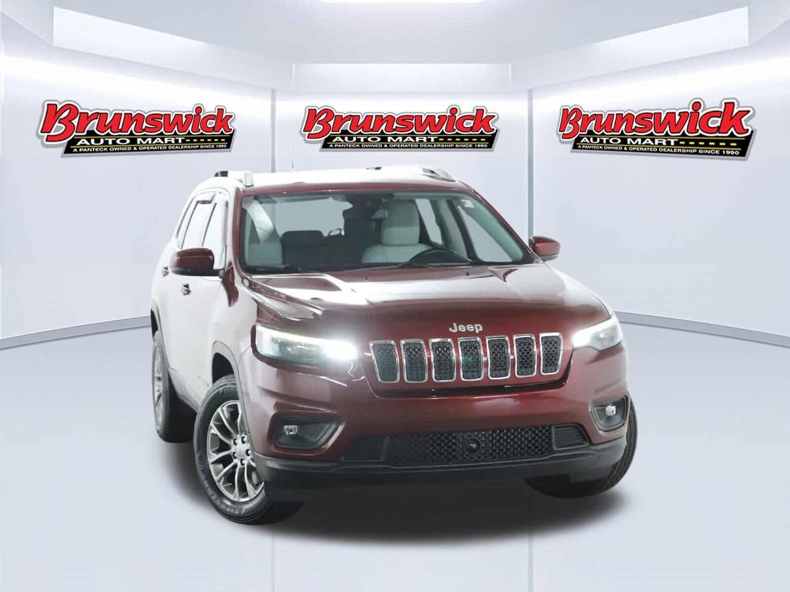 2020 Jeep Cherokee Latitude photo 2