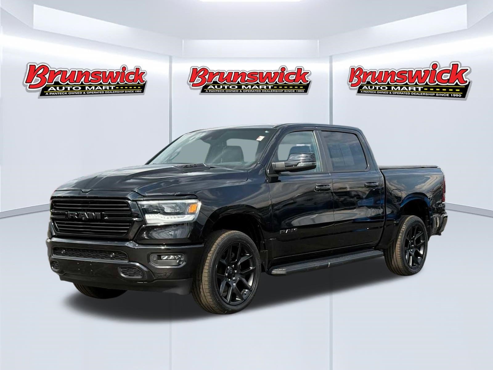 2023 Ram 1500 Truck Crew Cab 