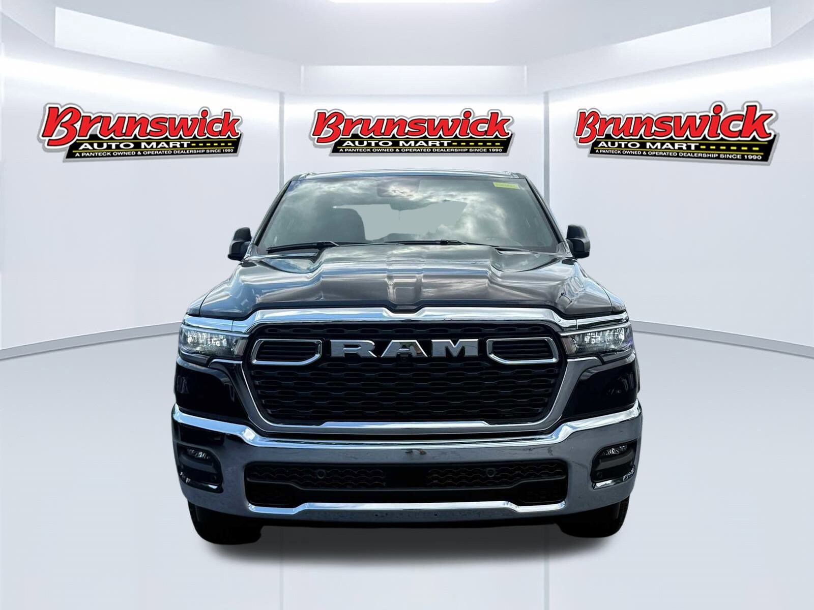 2025 Ram 1500 Big Horn photo 2