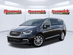 2026 Chrysler Pacifica SELECT AWD Passenger Van