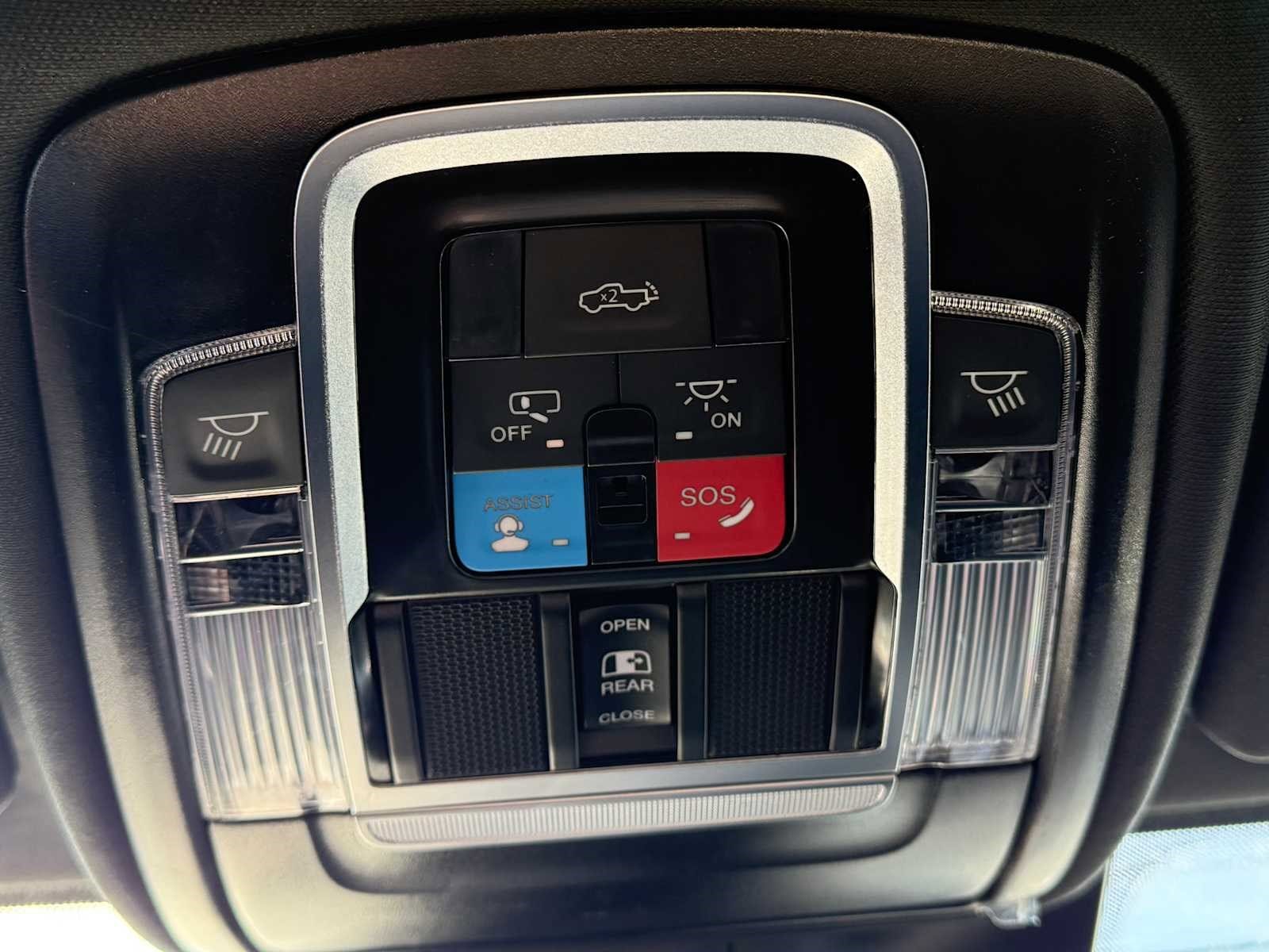 2026 RAM 2500 Limited - Photo 22